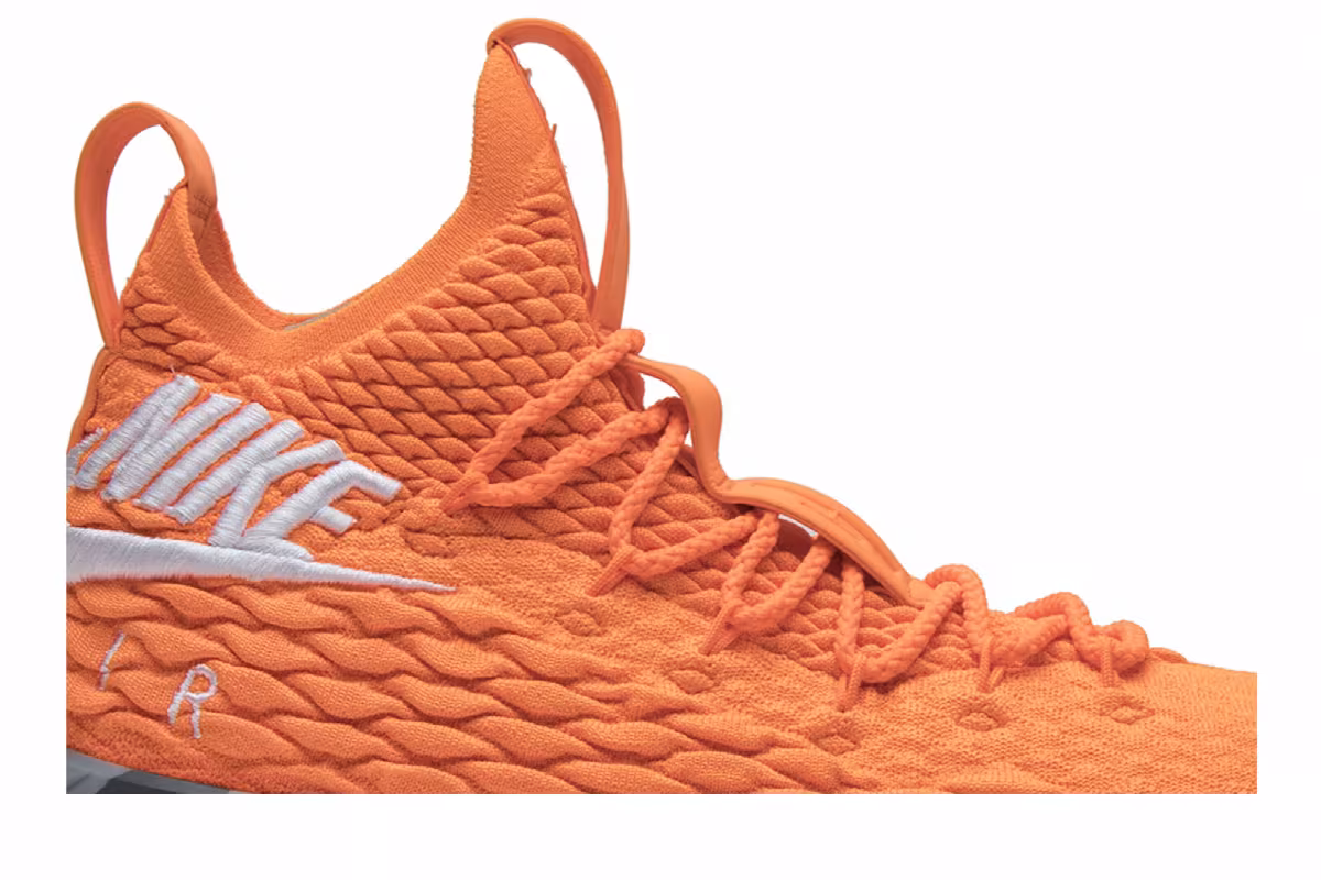 Nike LeBron 15 Orange Box, view 3