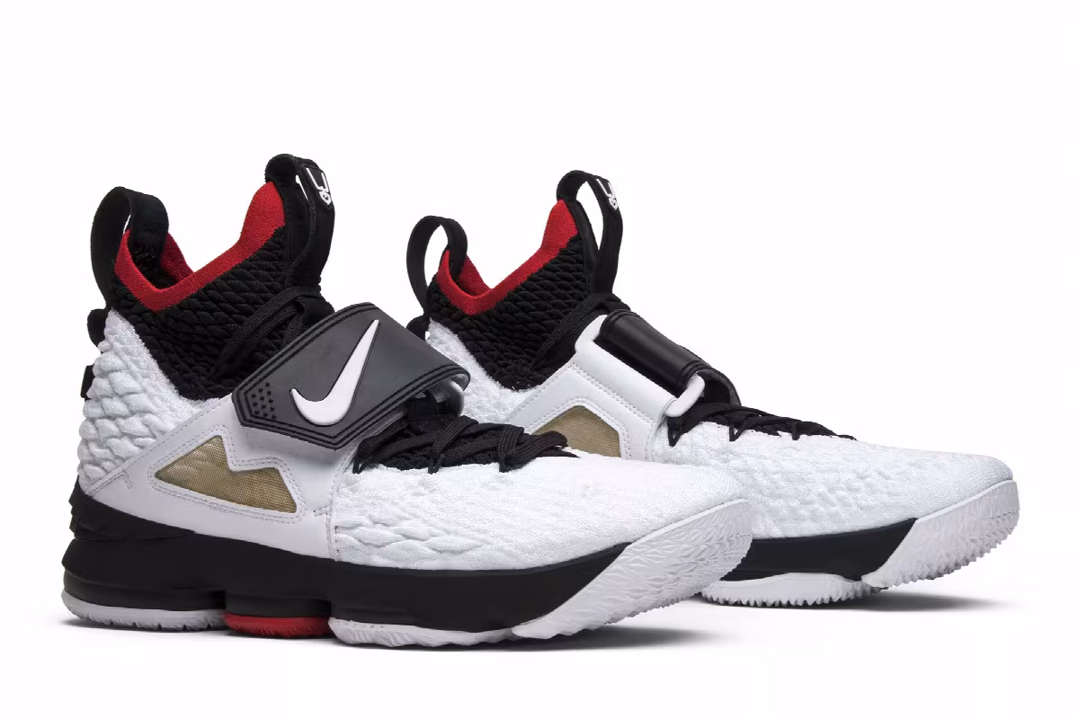 Nike LeBron 15 Diamond Turf, view 9