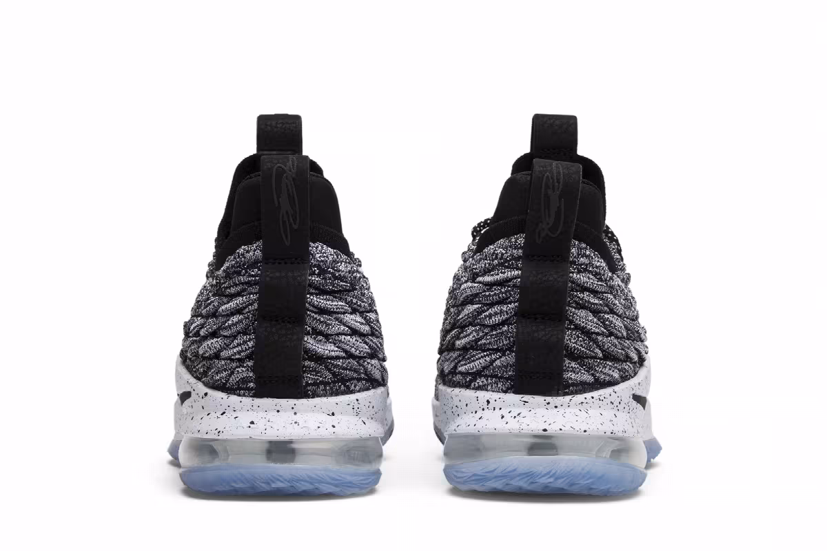 Nike LeBron 15 Low Ashes, view 7