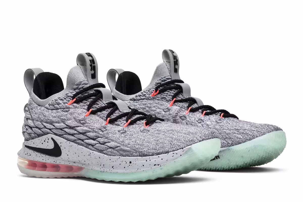 Nike Lebron 15 Low Melon, view 9