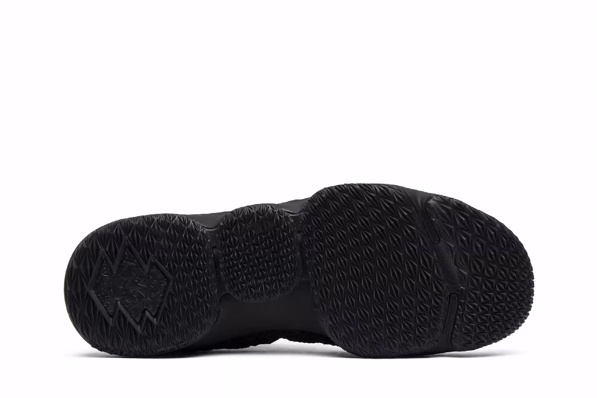Nike LeBron 15 Equality, view 5