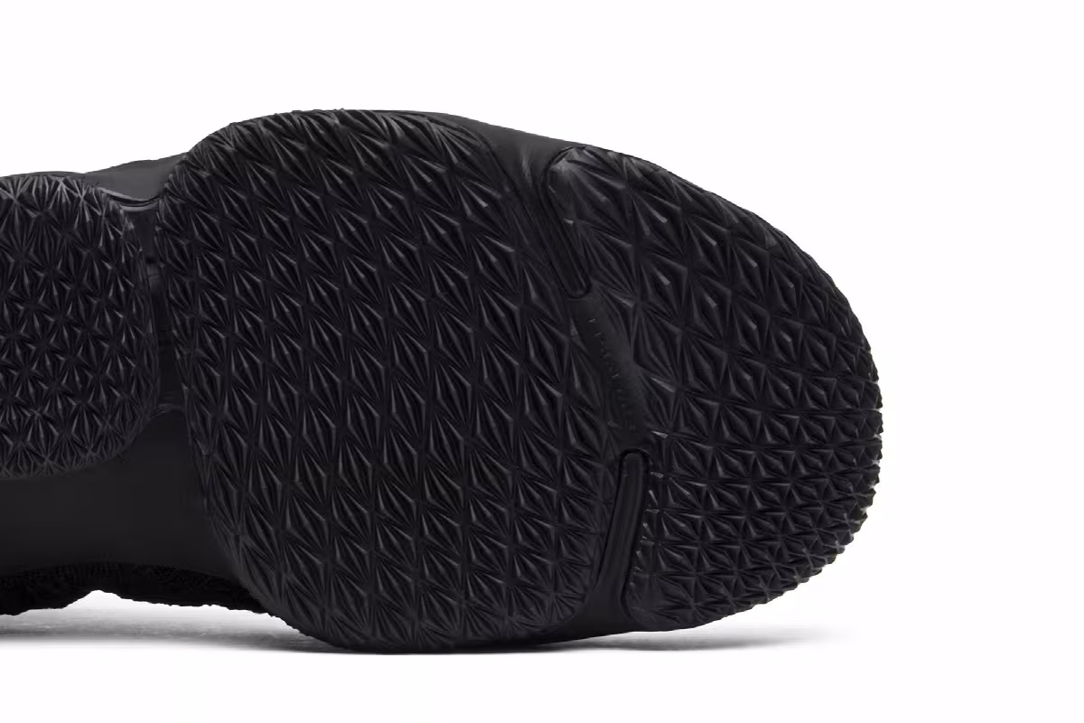 Nike LeBron 15 Equality, view 6