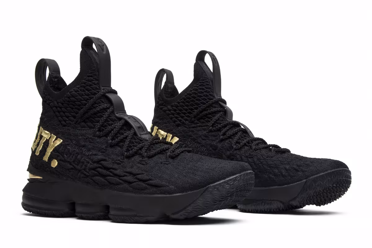 Nike LeBron 15 Equality, view 9