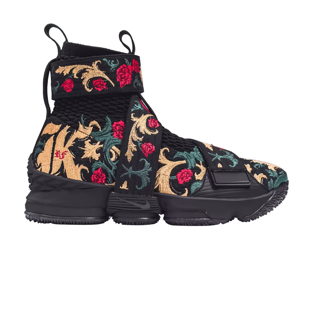 Kith x Nike LeBron Lifestyle 15 King's Crown