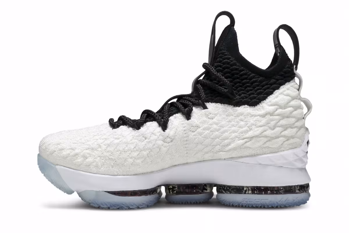 Nike Lebron 15 GS Graffitti, view 4