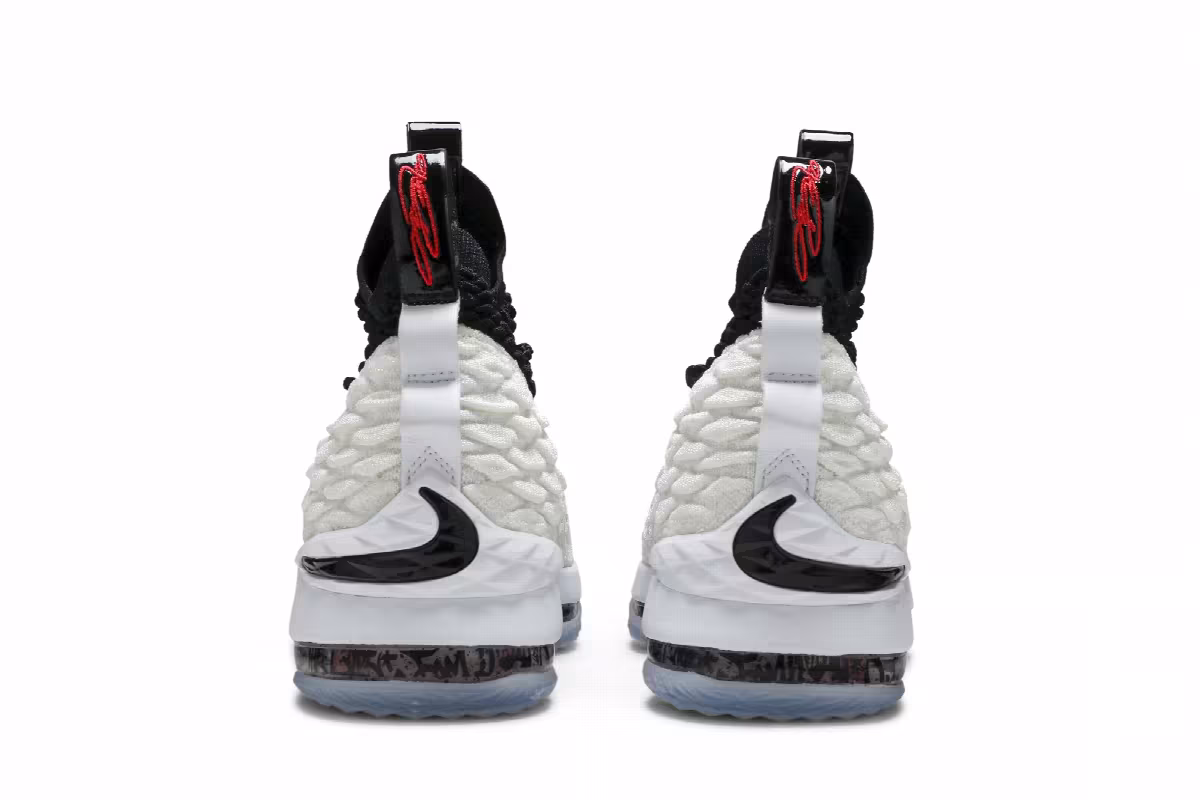 Nike Lebron 15 GS Graffitti, view 7