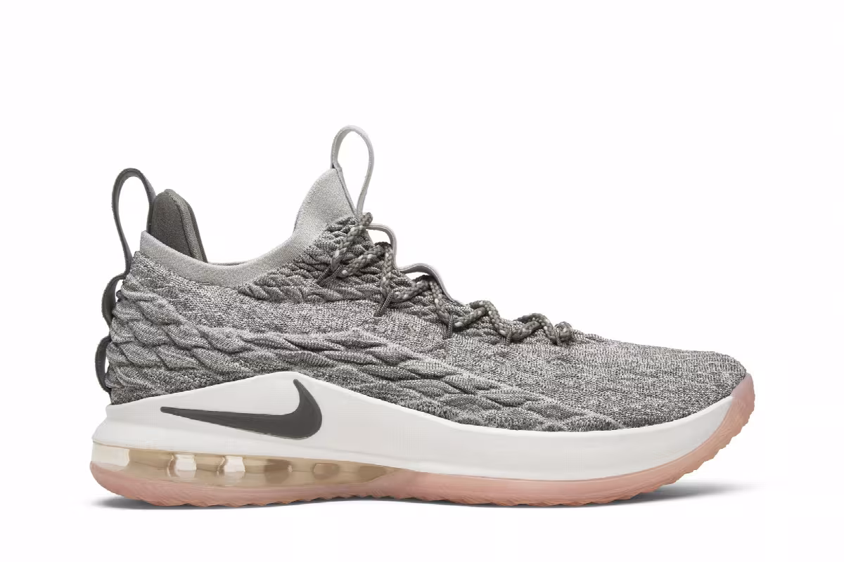 Nike LeBron 15 Low Light Bone, view 2