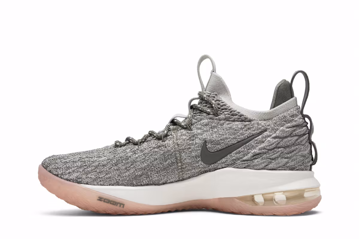 Nike LeBron 15 Low Light Bone, view 4
