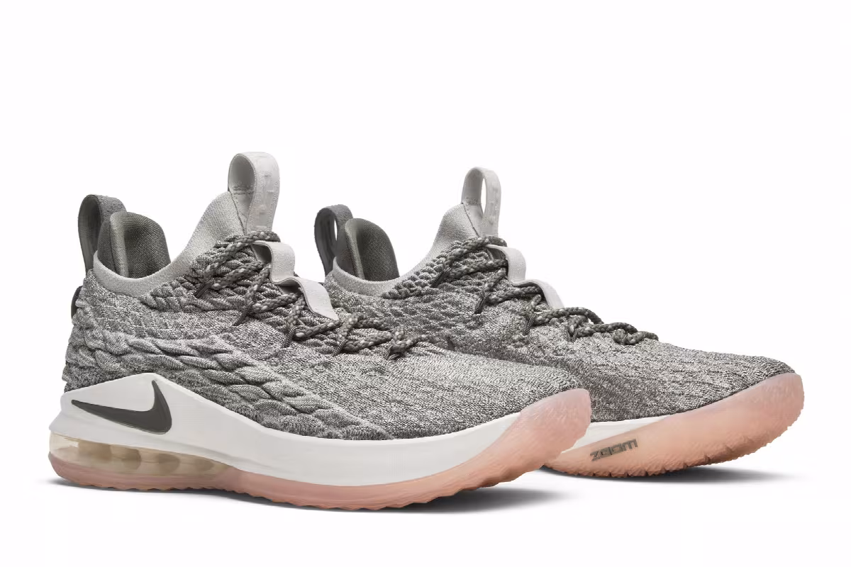 Nike LeBron 15 Low Light Bone, view 9