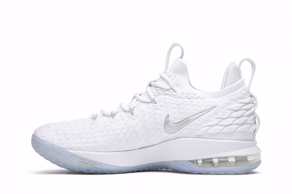 Nike LeBron 15 Low EP White, view 4