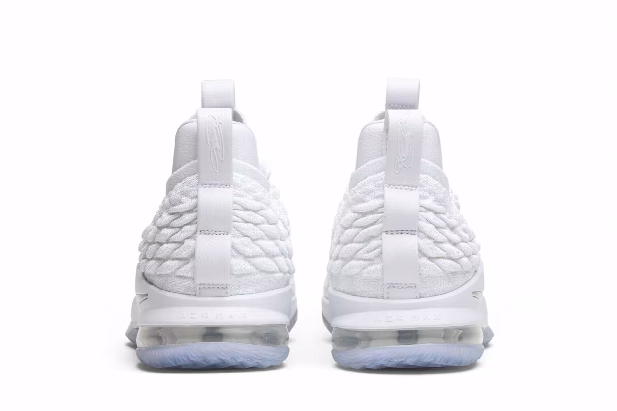 Nike LeBron 15 Low EP White, view 7