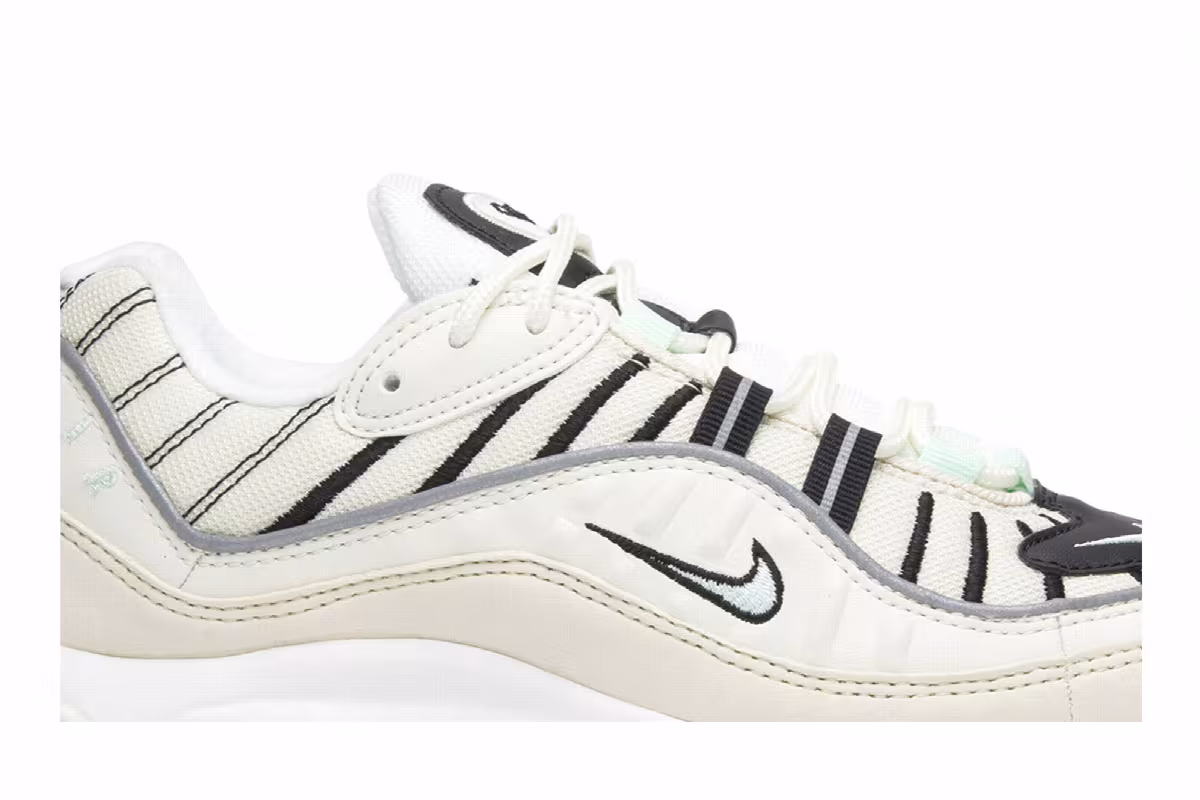 Nike Women's Air Max 98 Igloo, view 3