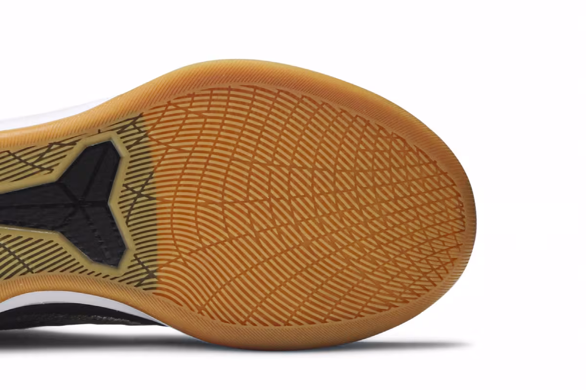 Nike Kobe AD Black Gum, view 6