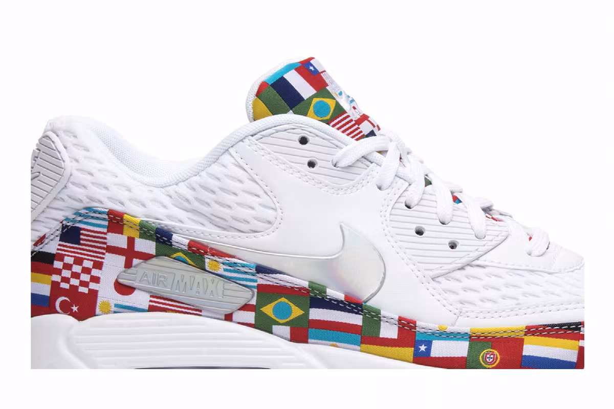 Nike Air Max 90 International Flag, view 3
