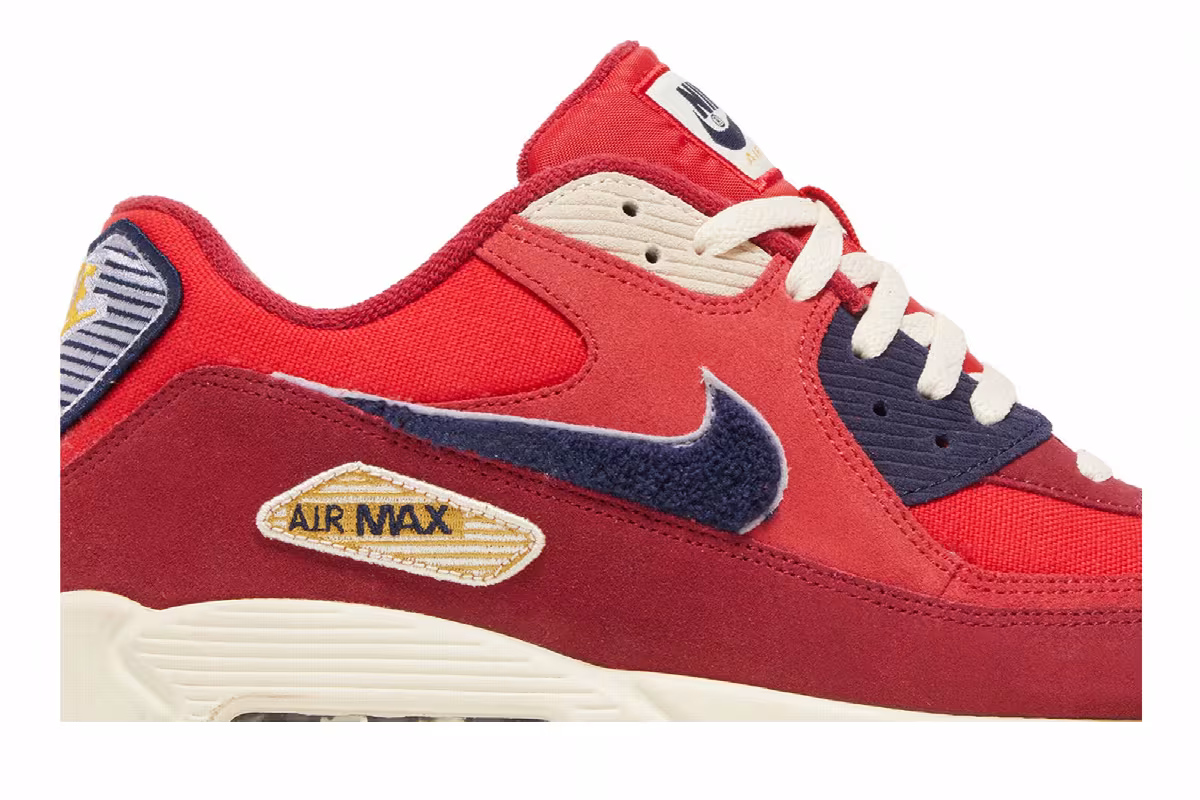 Nike Air Max 90 Varsity Pack, view 3