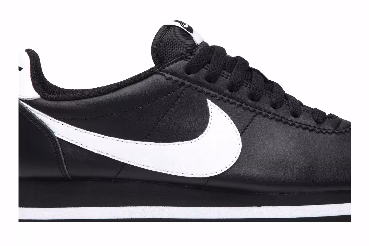 COMME des Garcons x Nike Women's Cortez Black, view 3