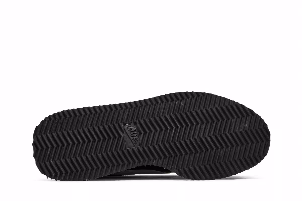 COMME des Garcons x Nike Women's Cortez Check Black, view 5