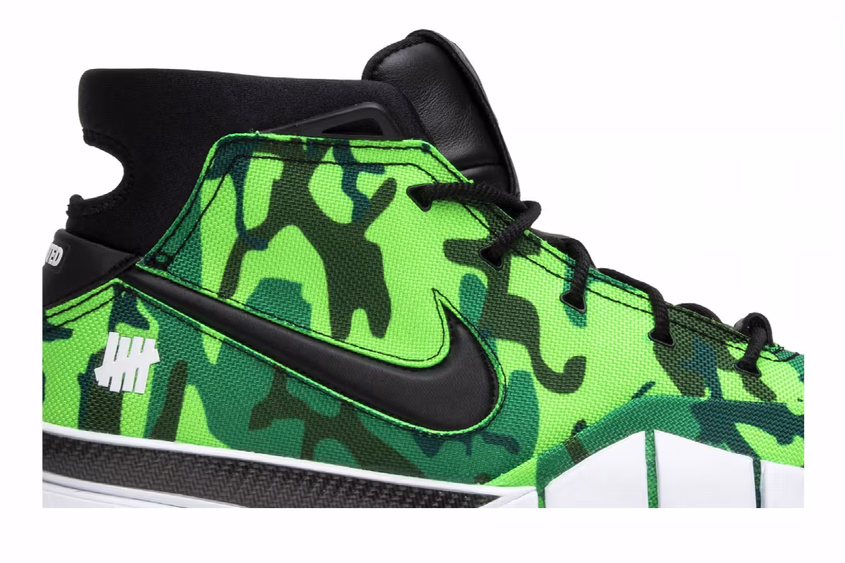 Undefeated x Nike Zoom Kobe 1 Protro Green Camo, view 3