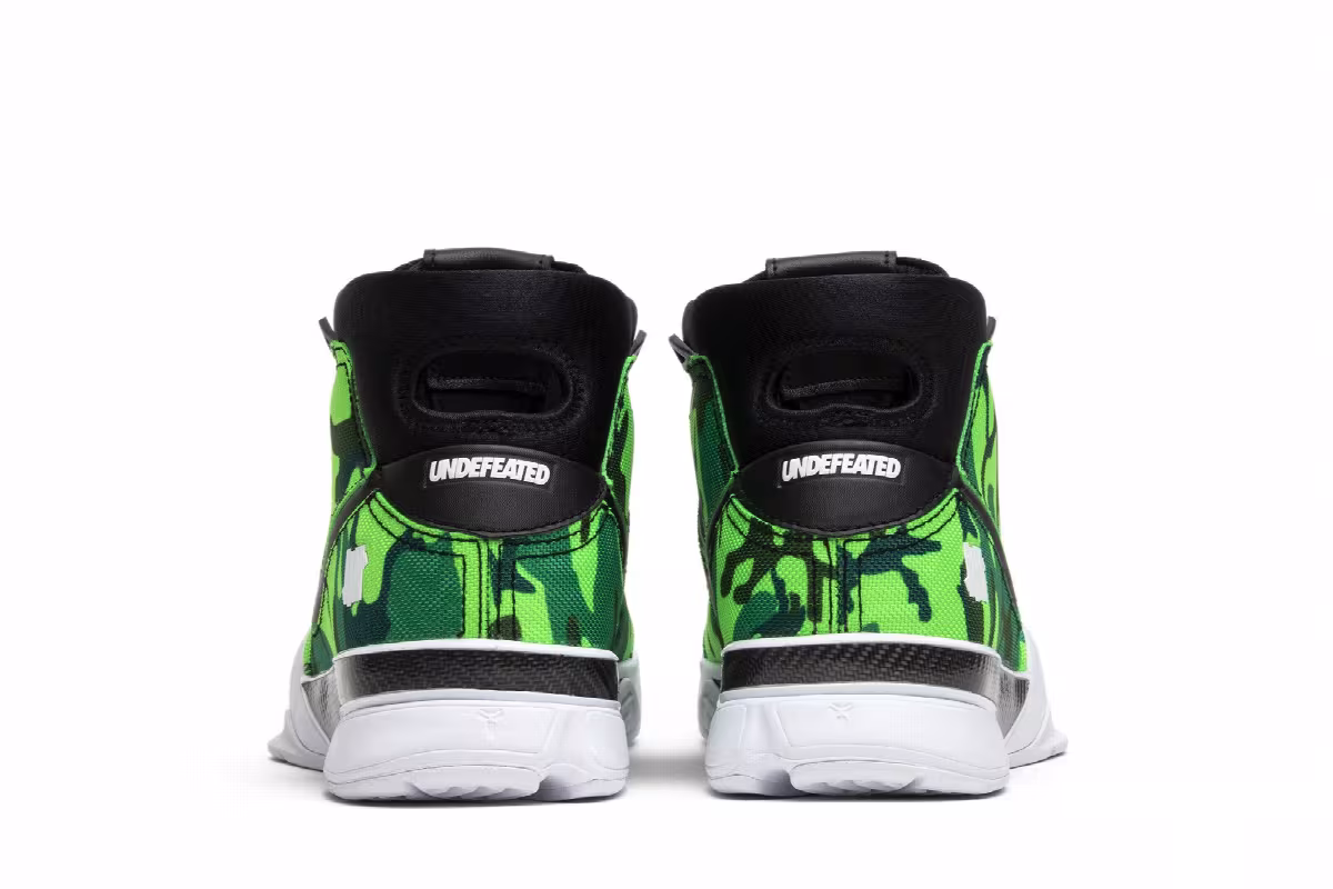 Undefeated x Nike Zoom Kobe 1 Protro Green Camo, view 7