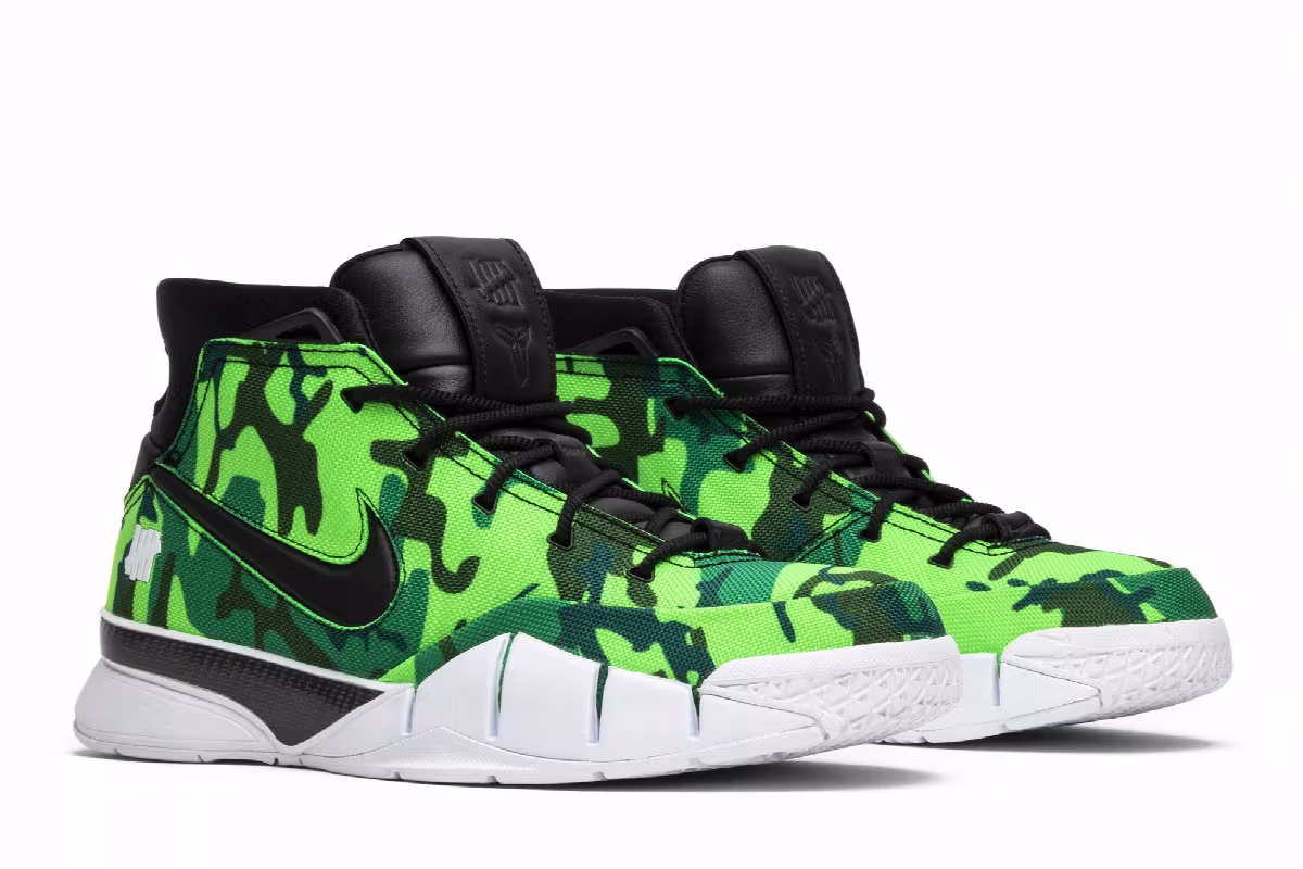 Undefeated x Nike Zoom Kobe 1 Protro Green Camo, view 9