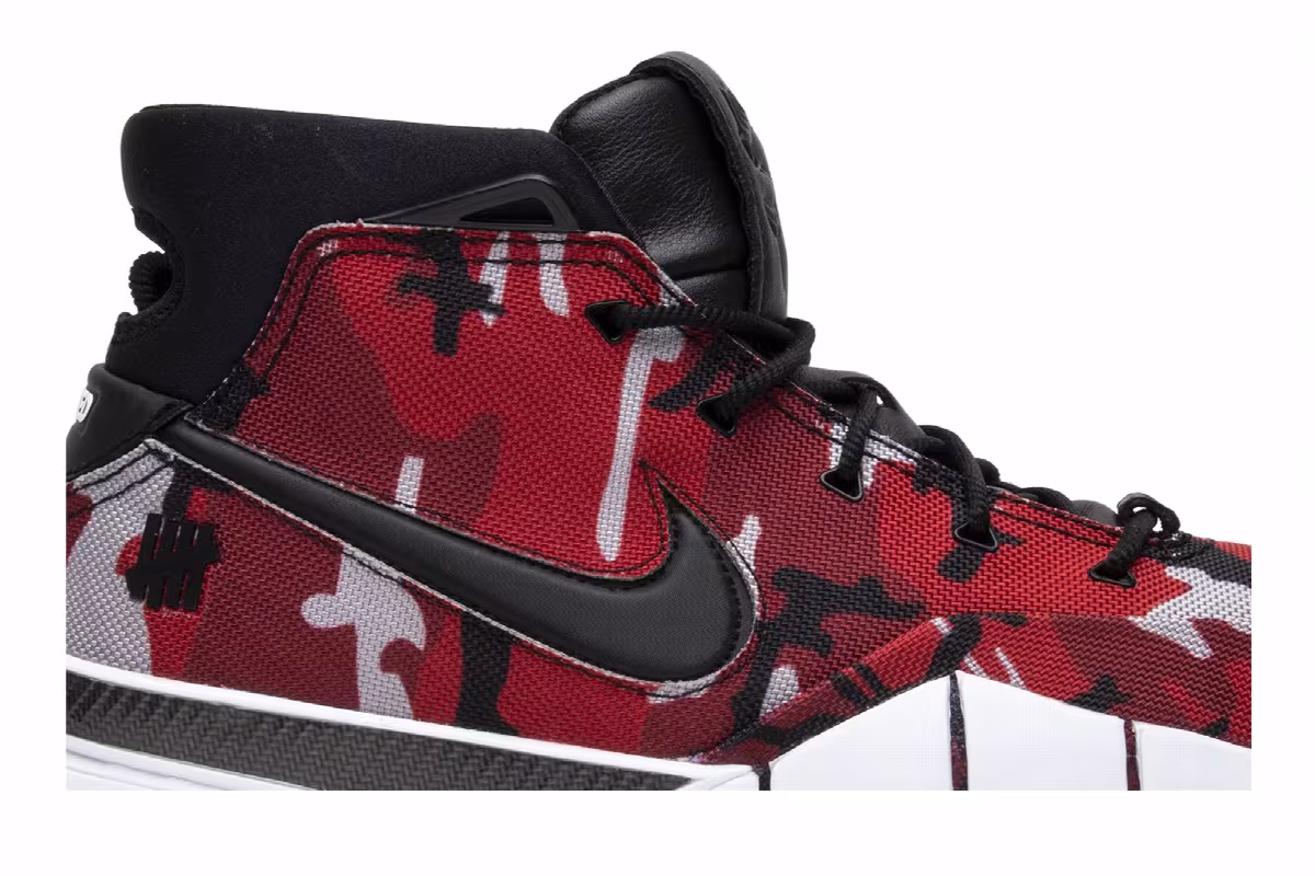 Undefeated x Nike Zoom Kobe 1 Protro Red Camo, view 3