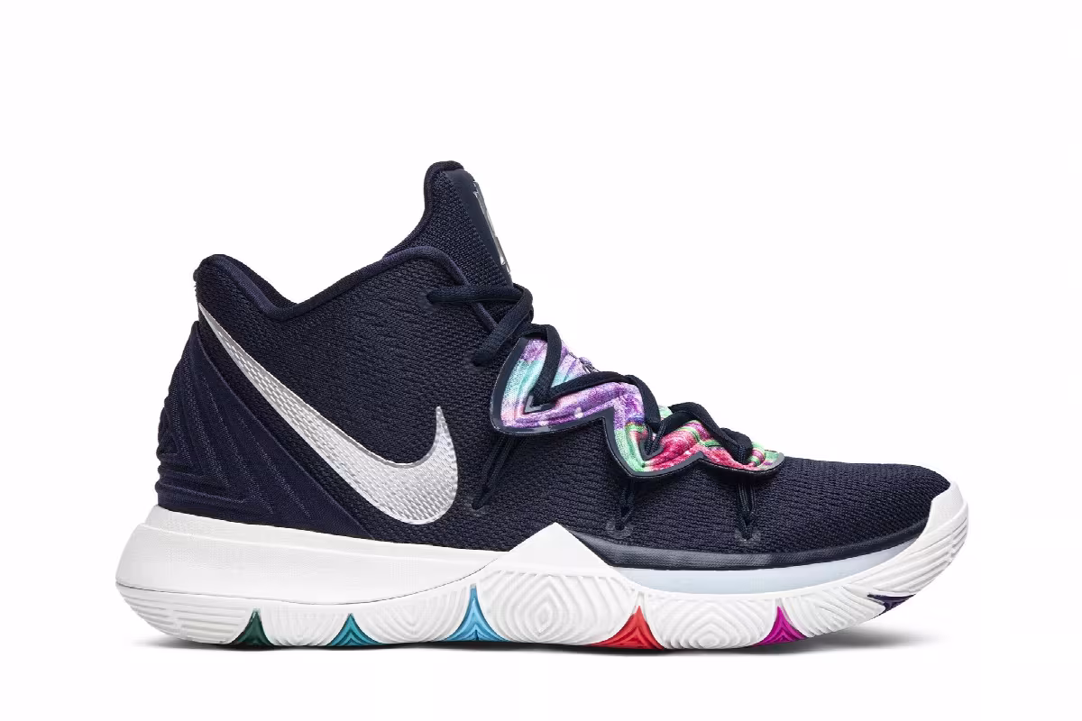 Nike Kyrie 5 Galaxy, view 2