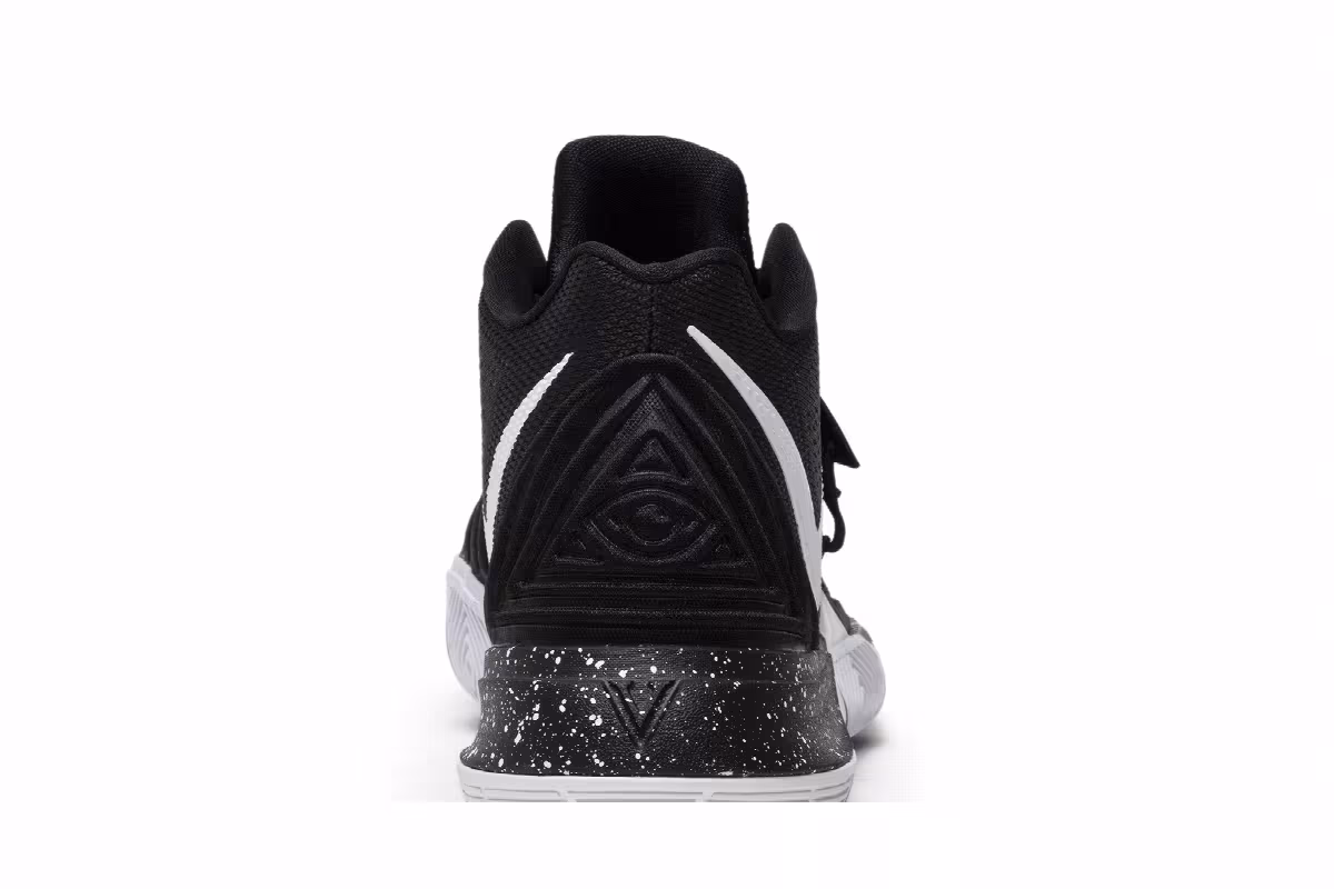 Nike Kyrie 5 Black Magic, view 8
