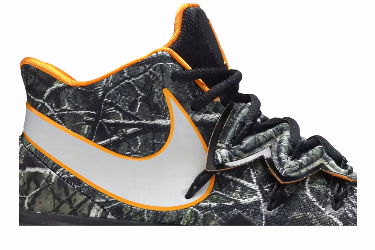 Nike Kyrie 5 GS PE Taco, view 3