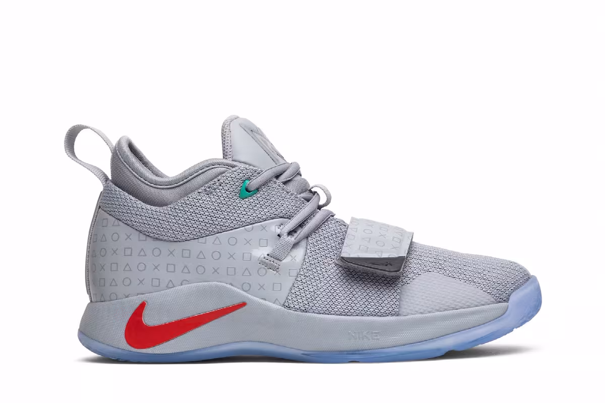 Playstation x Nike PG 2.5 GS Wolf Grey, view 2