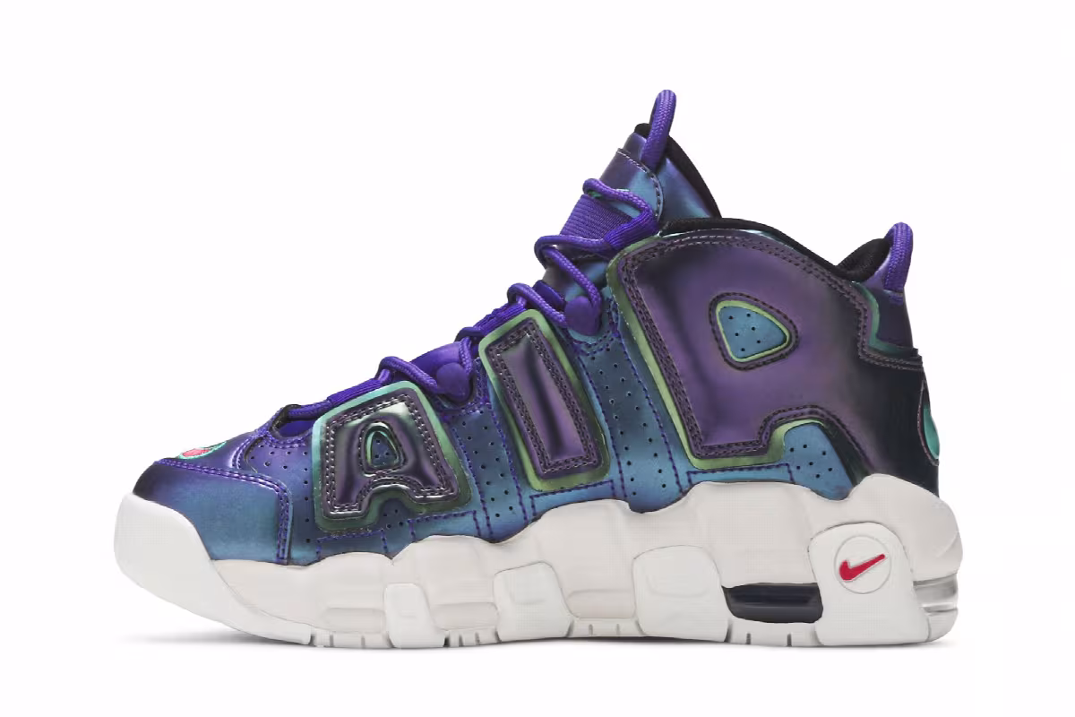 Nike Air More Uptempo GS Iridescent Purple, view 4