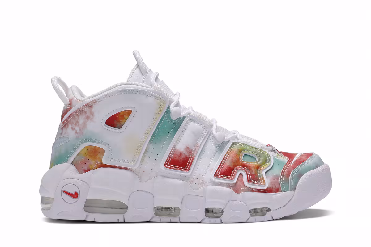 Nike Air More Uptempo UK, view 2