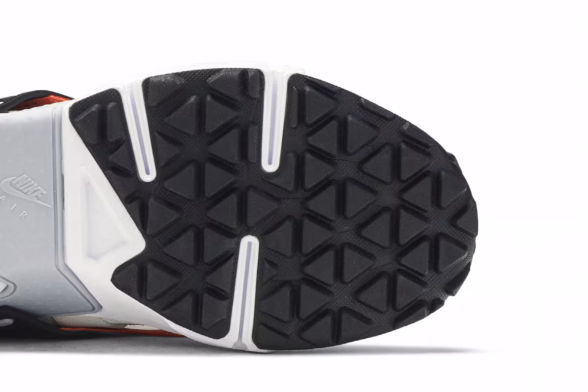 Nike Air Huarache Gripp QS Sail Orange, view 6
