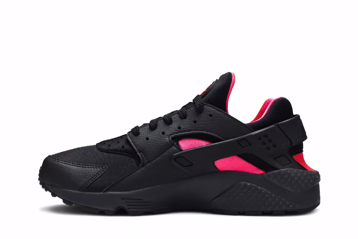Nike Air Huarache Coral Black, view 4