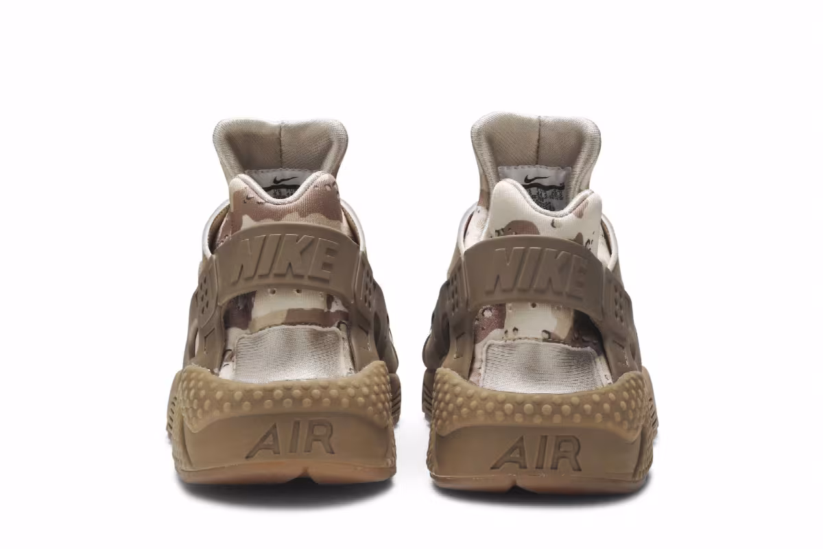 Nike Air Huarache Camo, view 7