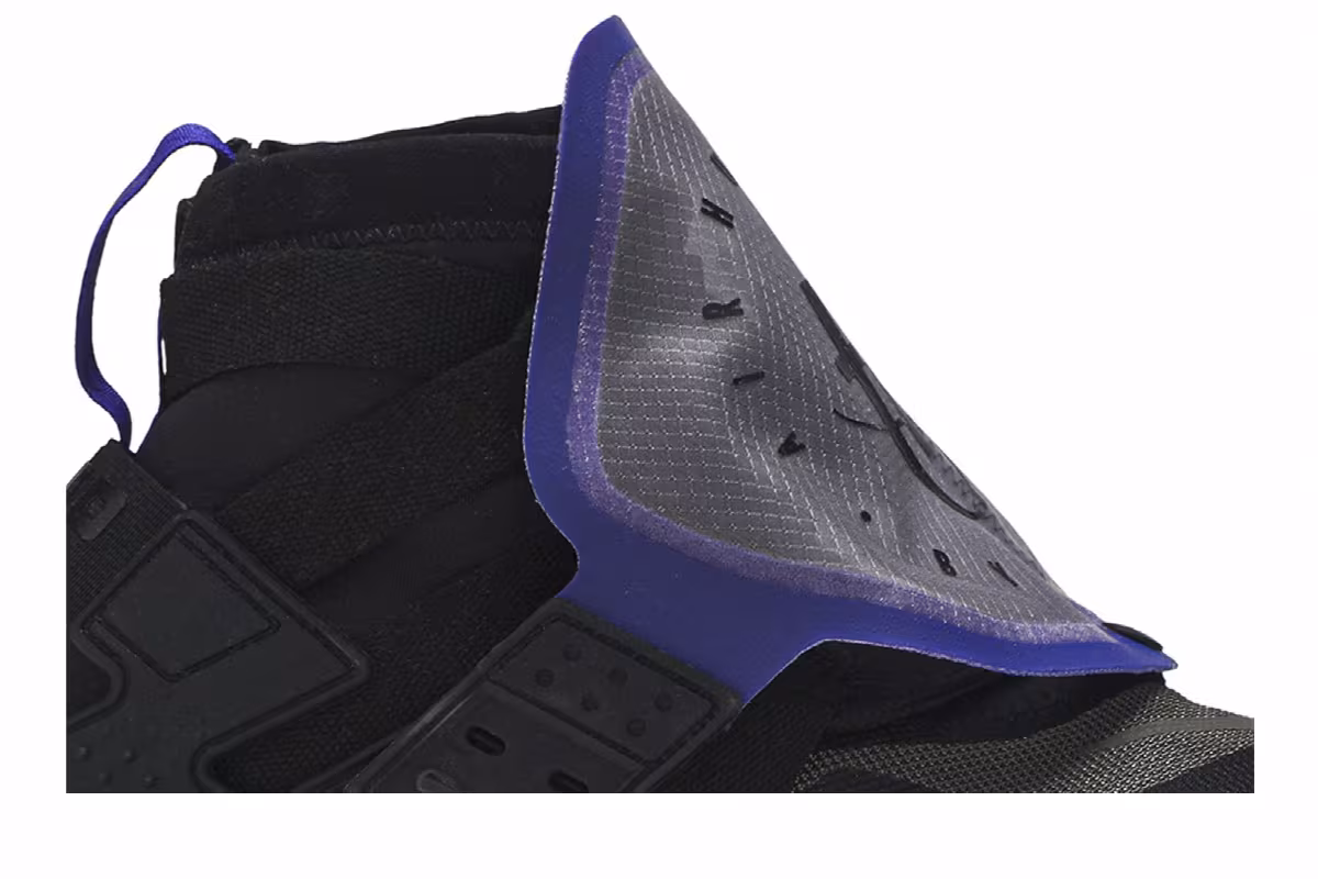 Nike Air Huarache Gripp QS Black Olive, view 3