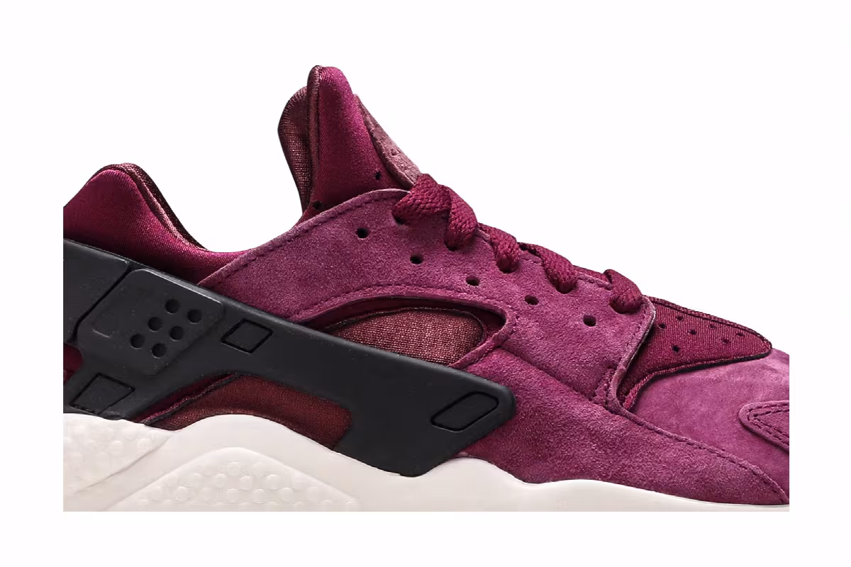Nike Air Huarache Premium Bordeaux, view 3