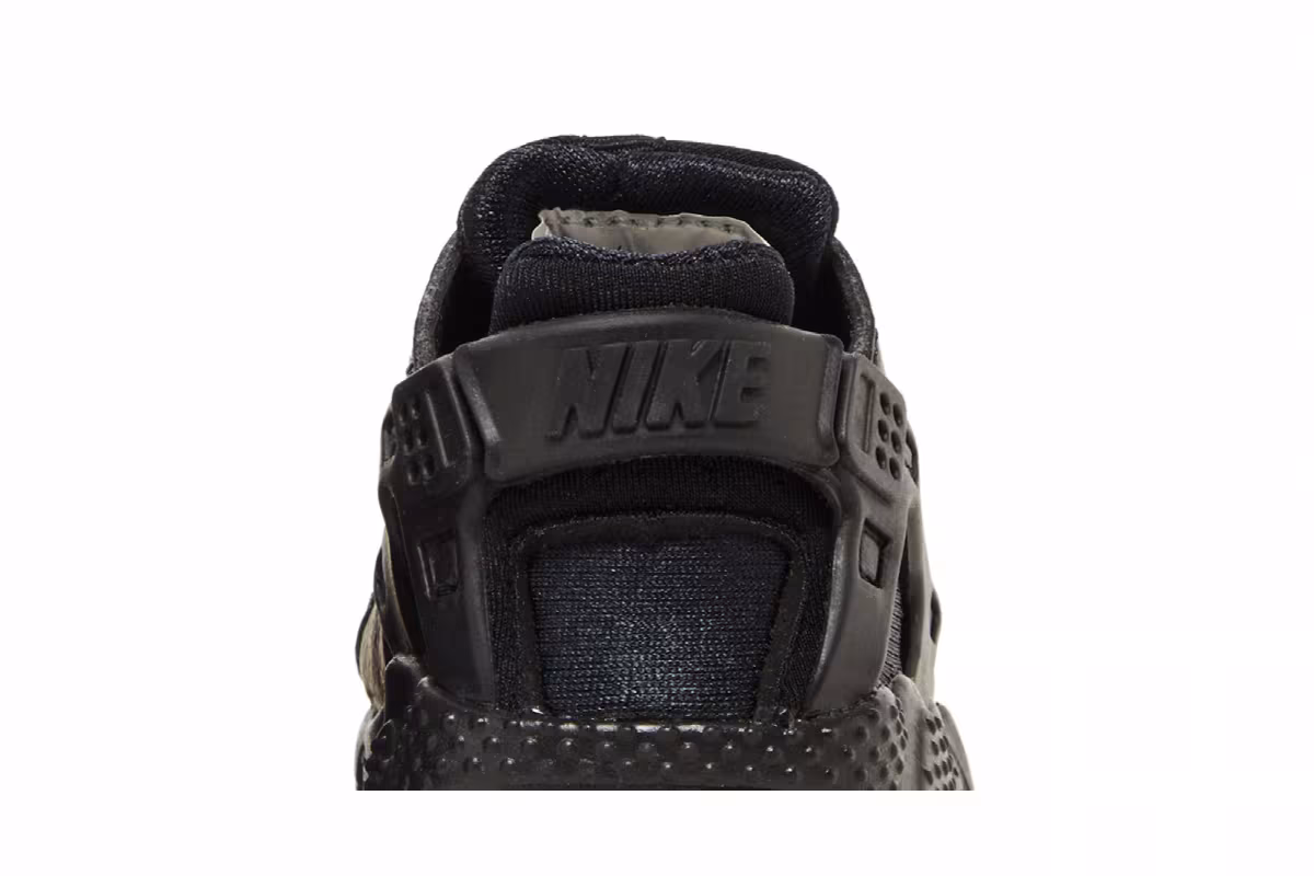 Nike Huarache Run TD Triple Black, view 8
