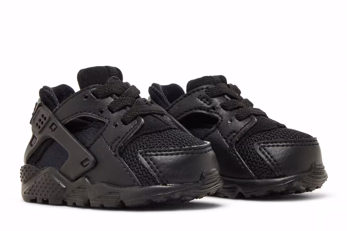 Nike Huarache Run TD Triple Black, view 9