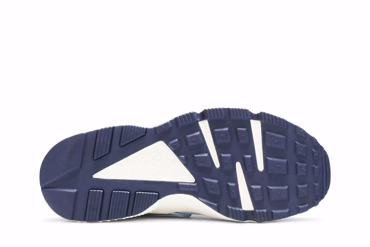 Nike Air Huarache Premium Blue Tint, view 5