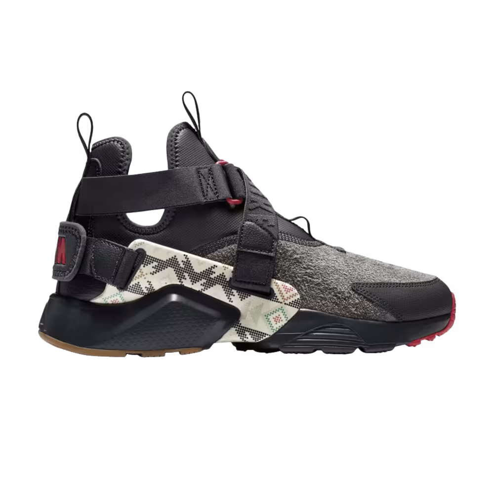 Nike Women's Air Huarache City Utility Premium N7