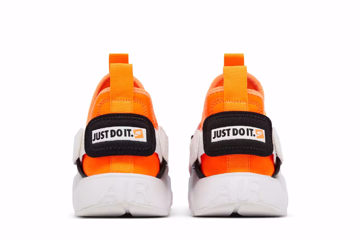 Nike Women's Huarache City Low Just Do It, view 7