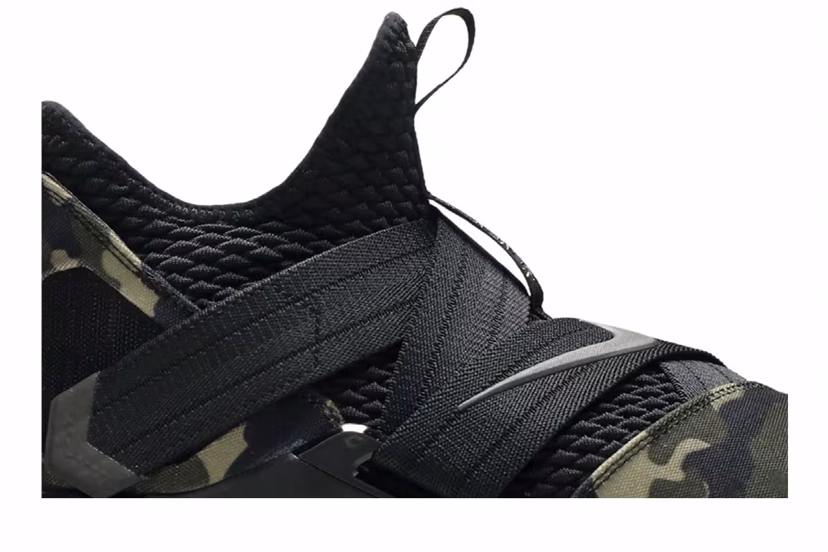 Nike LeBron Soldier 12 SFG Camo, view 3
