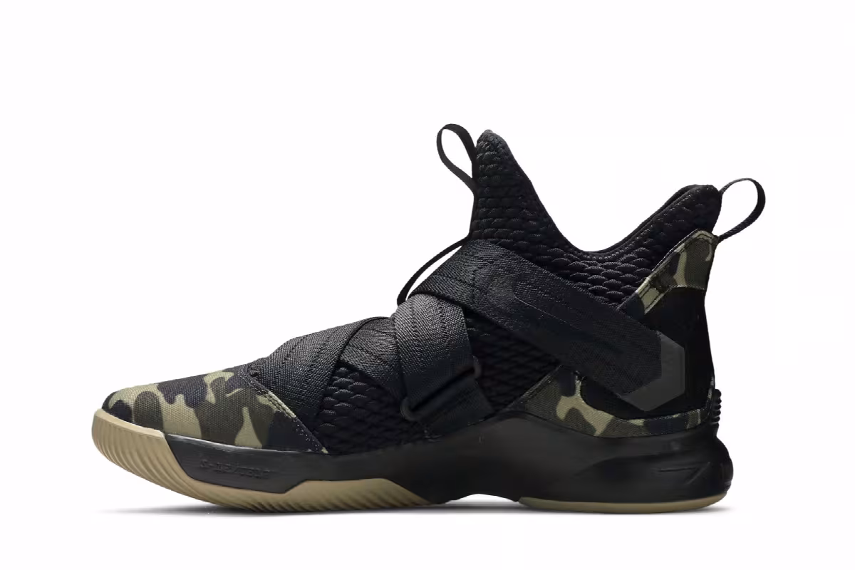 Nike LeBron Soldier 12 SFG Camo, view 4