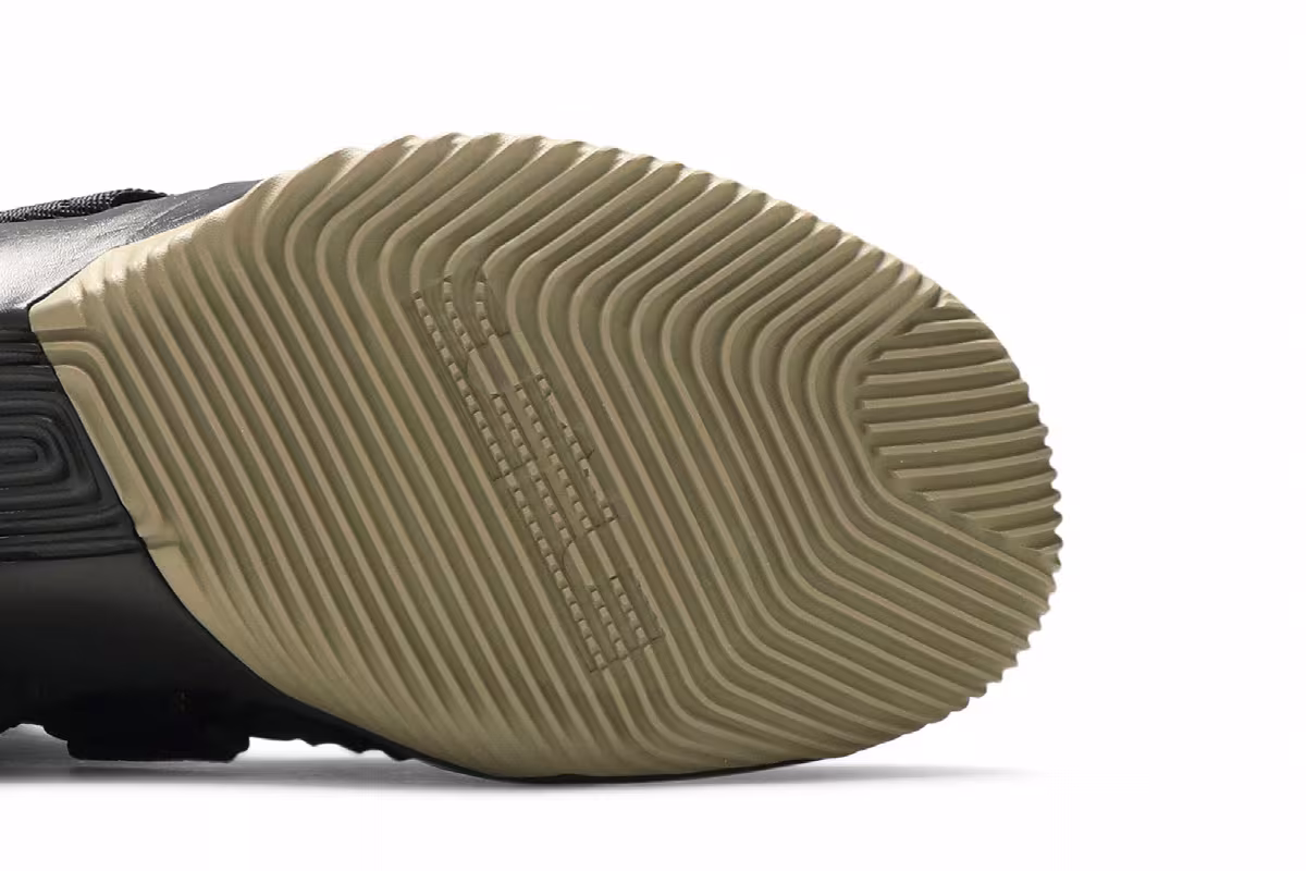 Nike LeBron Soldier 12 SFG Camo, view 6