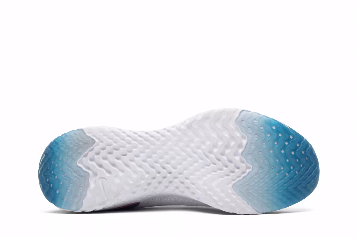 Nike Epic React Flyknit OG, view 5