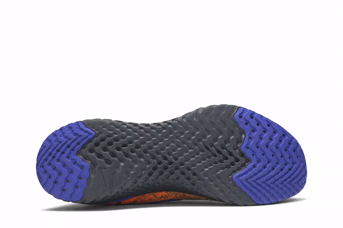 Nike Epic React Flyknit Mowabb, view 5