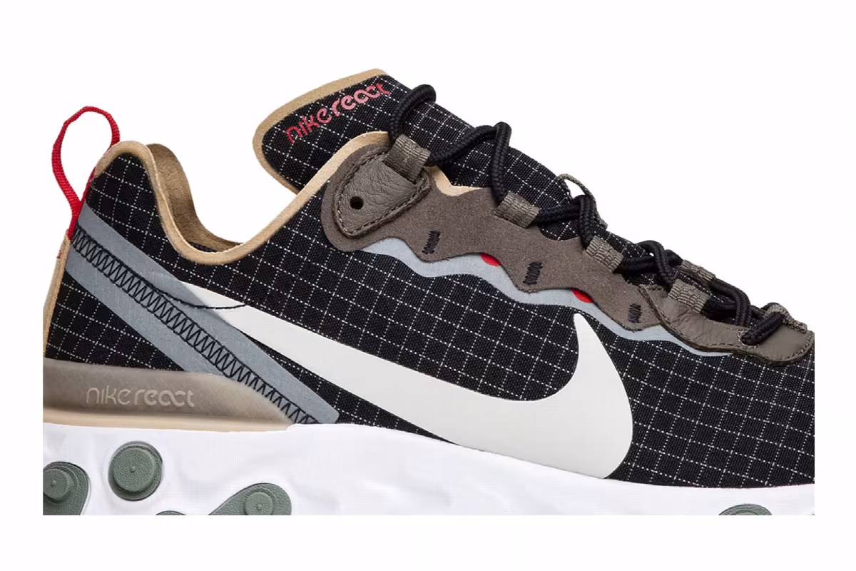 Nike size? x React Element 55 Escape Pack, view 3