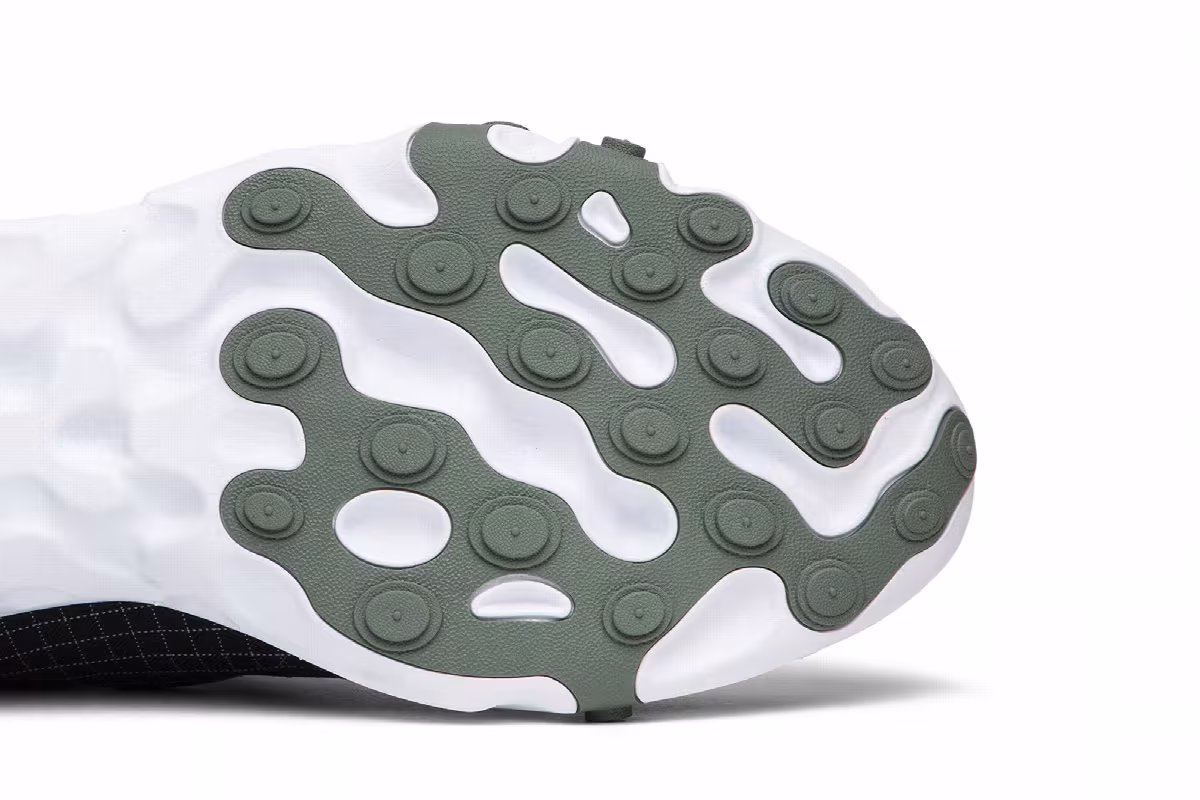 Nike size? x React Element 55 Escape Pack, view 6