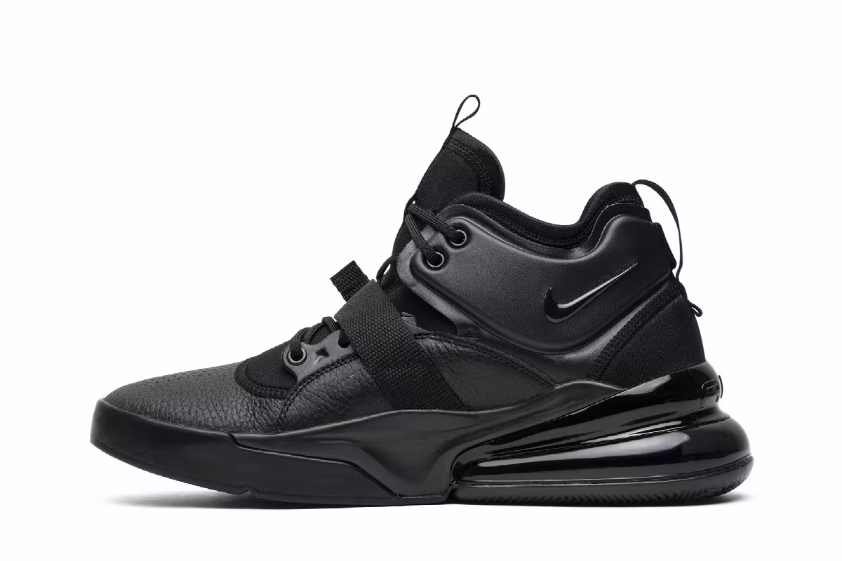 Nike Air Force 270 Triple Black, view 4