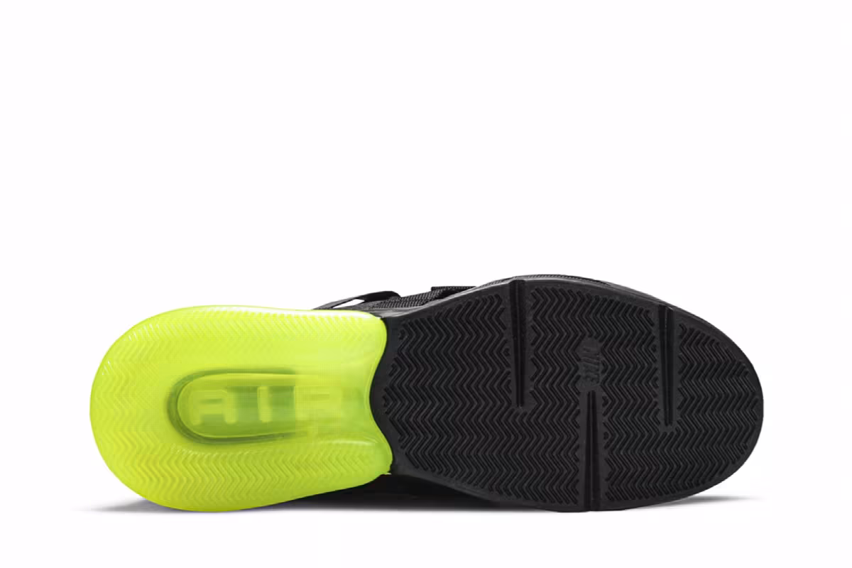 Nike Air Force 270 Utility Volt, view 5